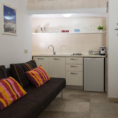 Victoria Apartments Monopoli Exterior photo